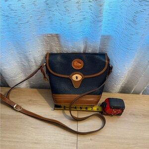 Dooney and Bourke shoulder and crossbody bag